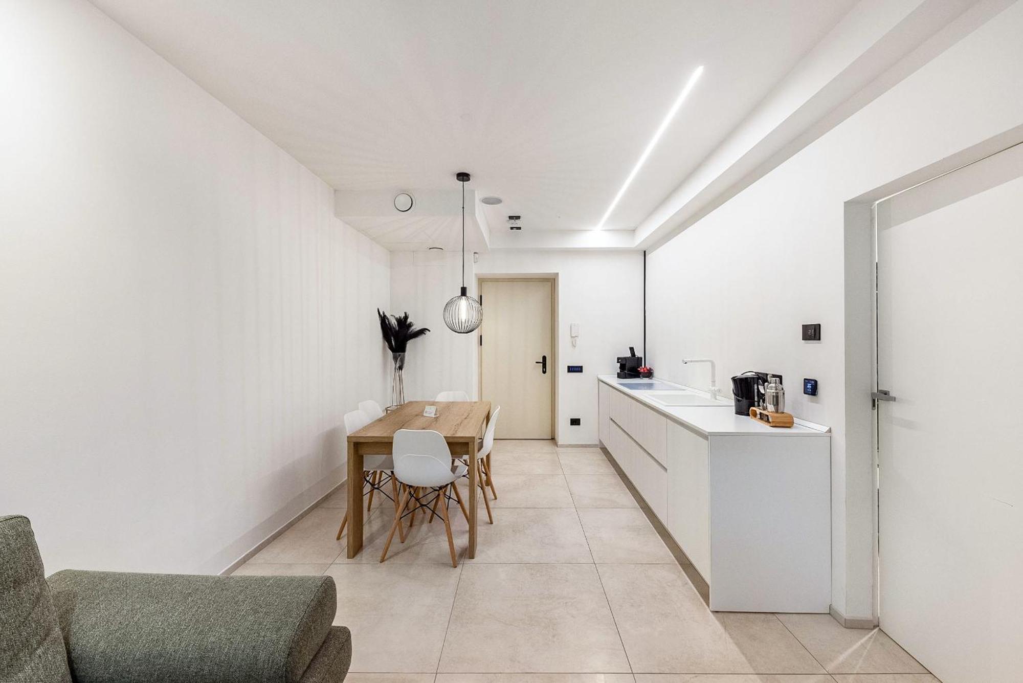 App 206 Palazzo Cavour Apartment