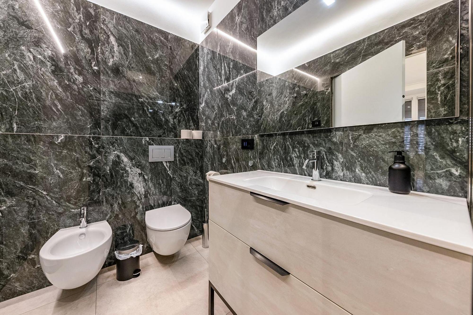 App 5 Palazzo Cavour *